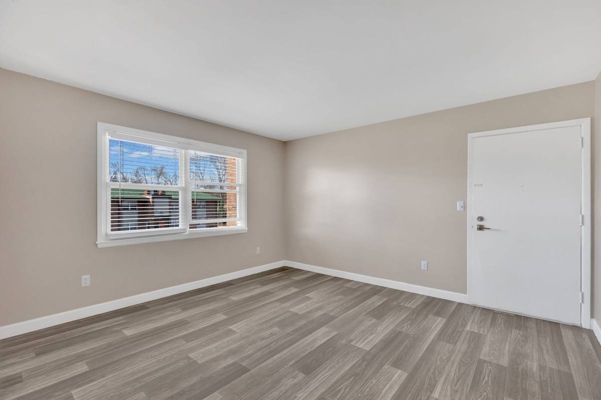 Apartment for rent at Bristol Square, 104 Stafford St, Bristol, TN 37620