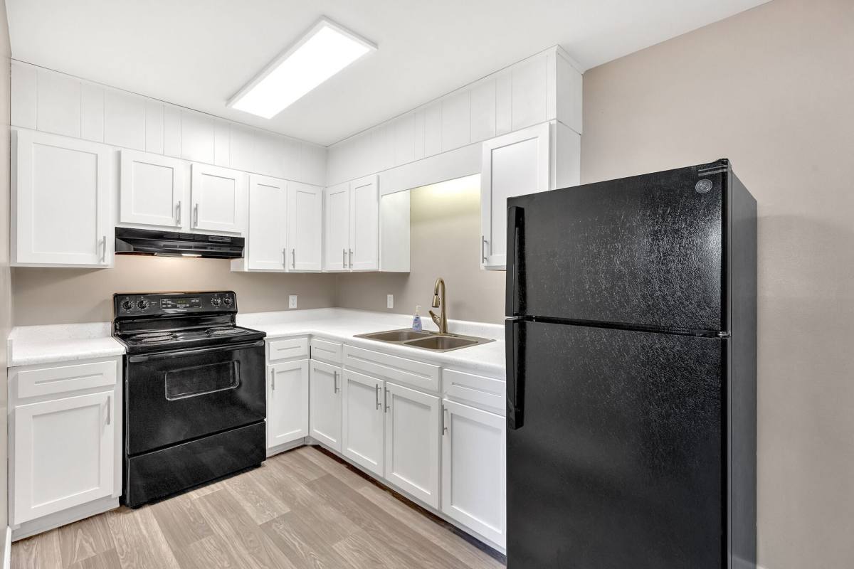 Apartment for rent at Bristol Square, 104 Stafford St, Bristol, TN 37620