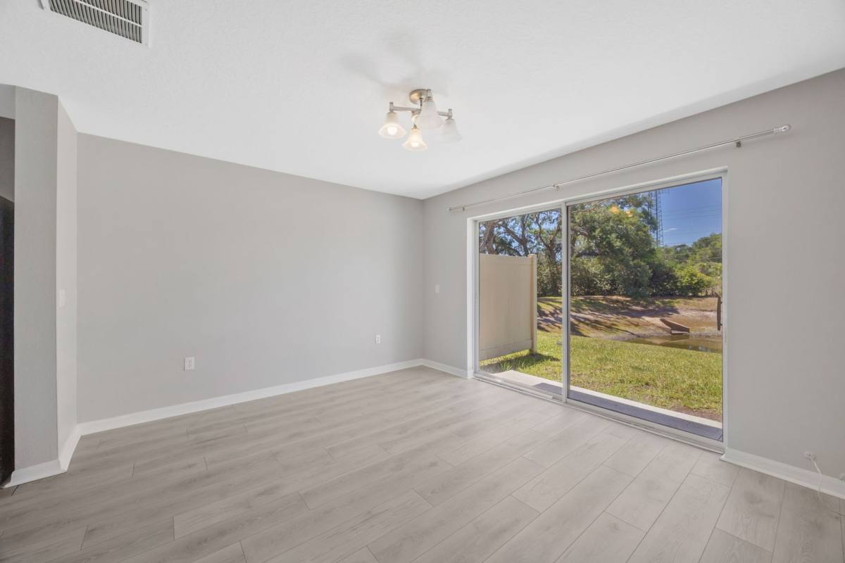 Townhouse for rent at 6831 Dartmouth Hill St, Riverview, FL 33578