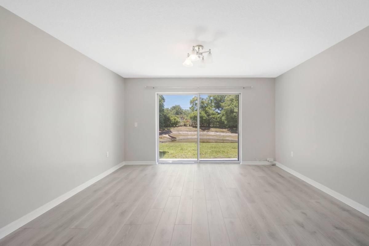 Townhouse for rent at 6831 Dartmouth Hill St, Riverview, FL 33578