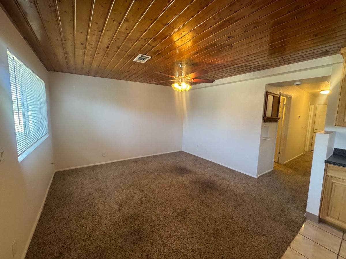 Apartment for rent at 719 E 12100 S, Draper, UT 84020