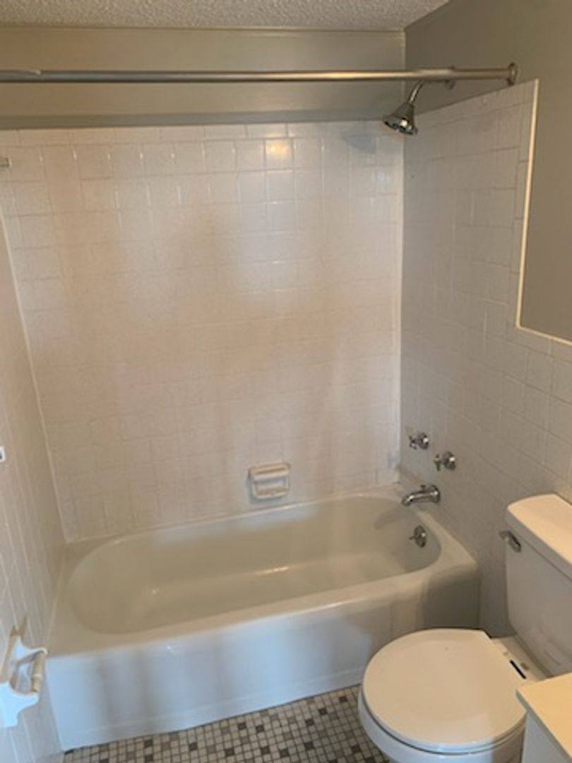 Apartment for rent at 1520 Senate St, Columbia, SC 29201