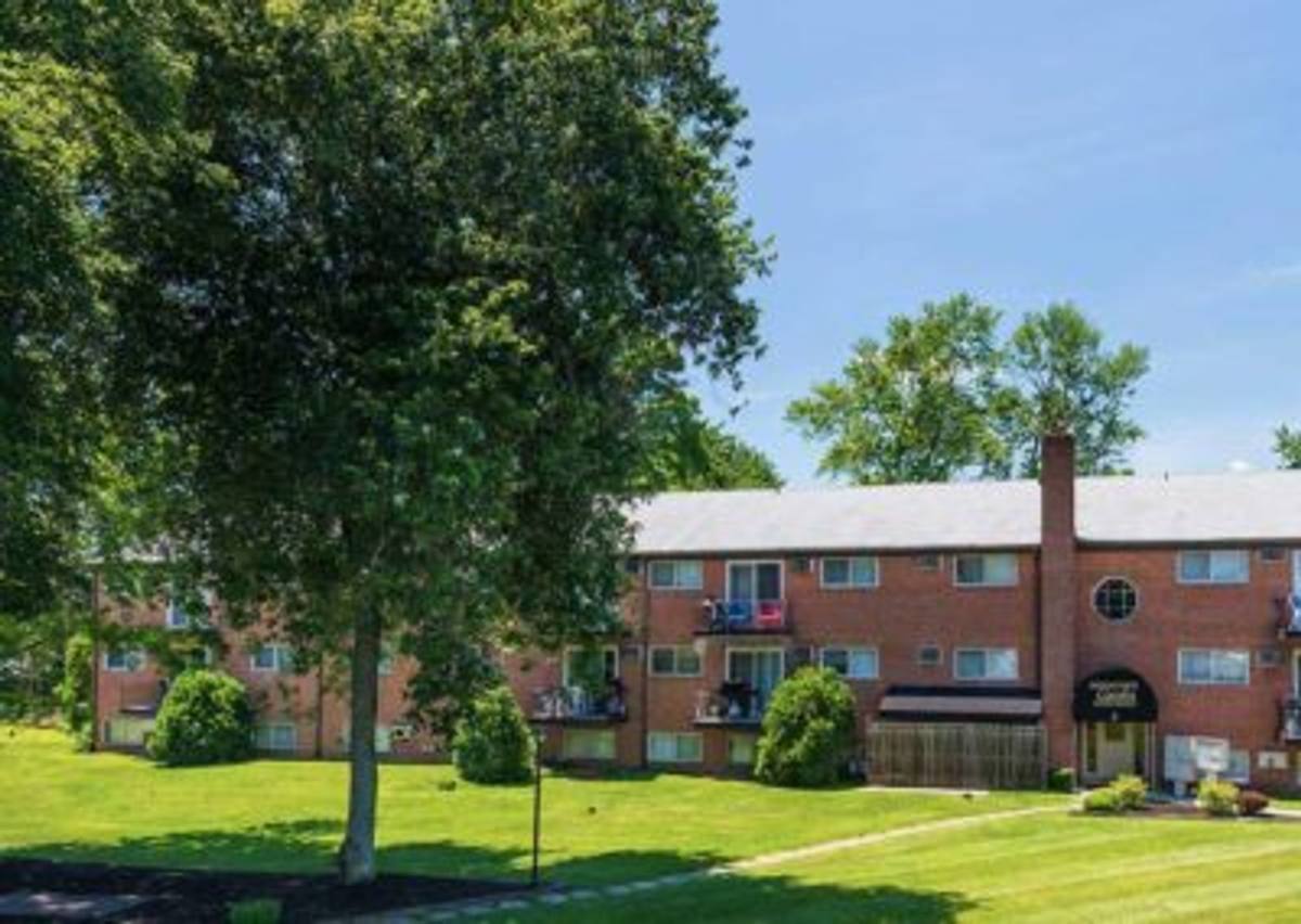Apartment for rent at 8 Amosland Rd, Morton, PA 19070