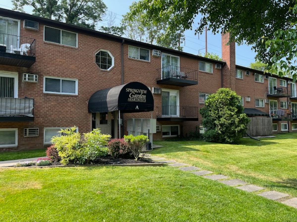 Apartment for rent at 8 Amosland Rd, Morton, PA 19070