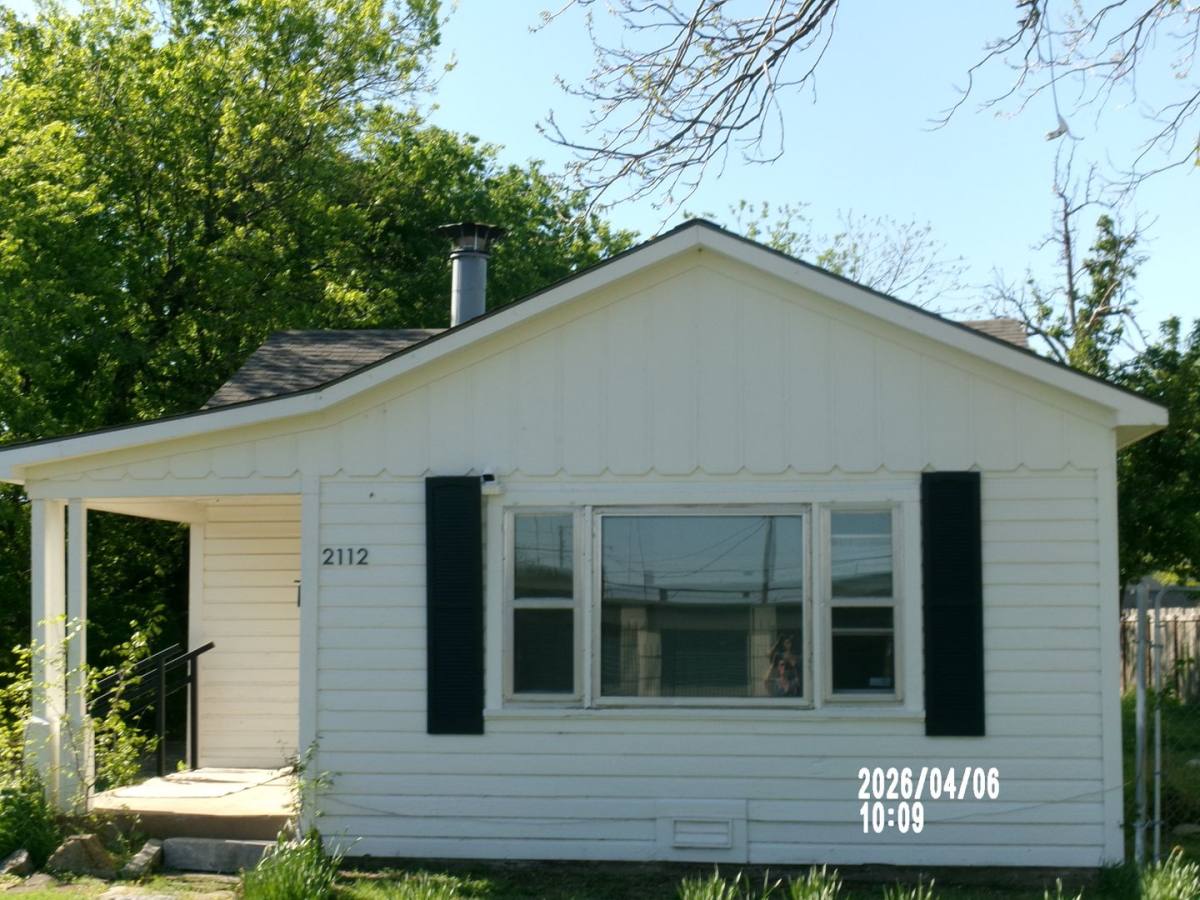 House for rent at 2112 SW A Ave, Lawton, OK 73505