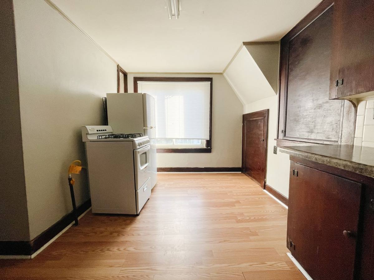 Apartment for rent at 1925 E 5th St, Anderson, IN 46012