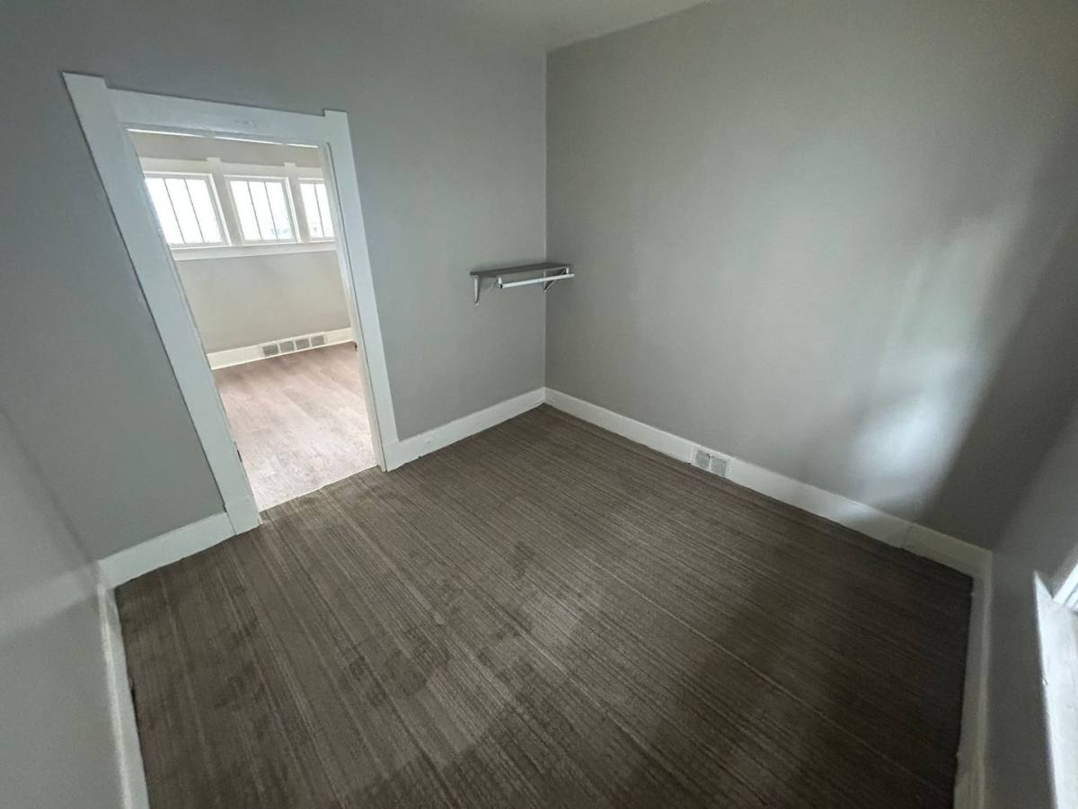House for rent at 1705 Marlow Rd, Toledo, OH 43613