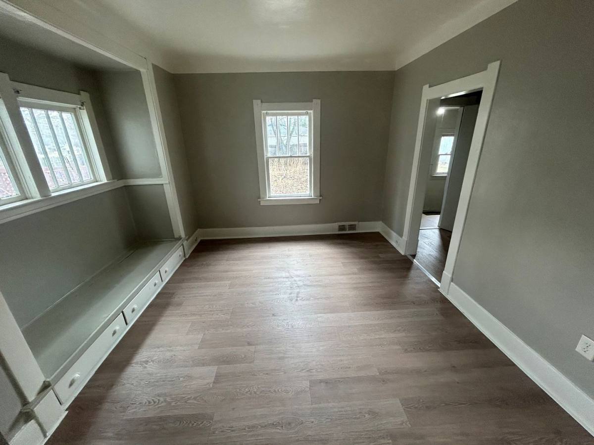 House for rent at 1705 Marlow Rd, Toledo, OH 43613