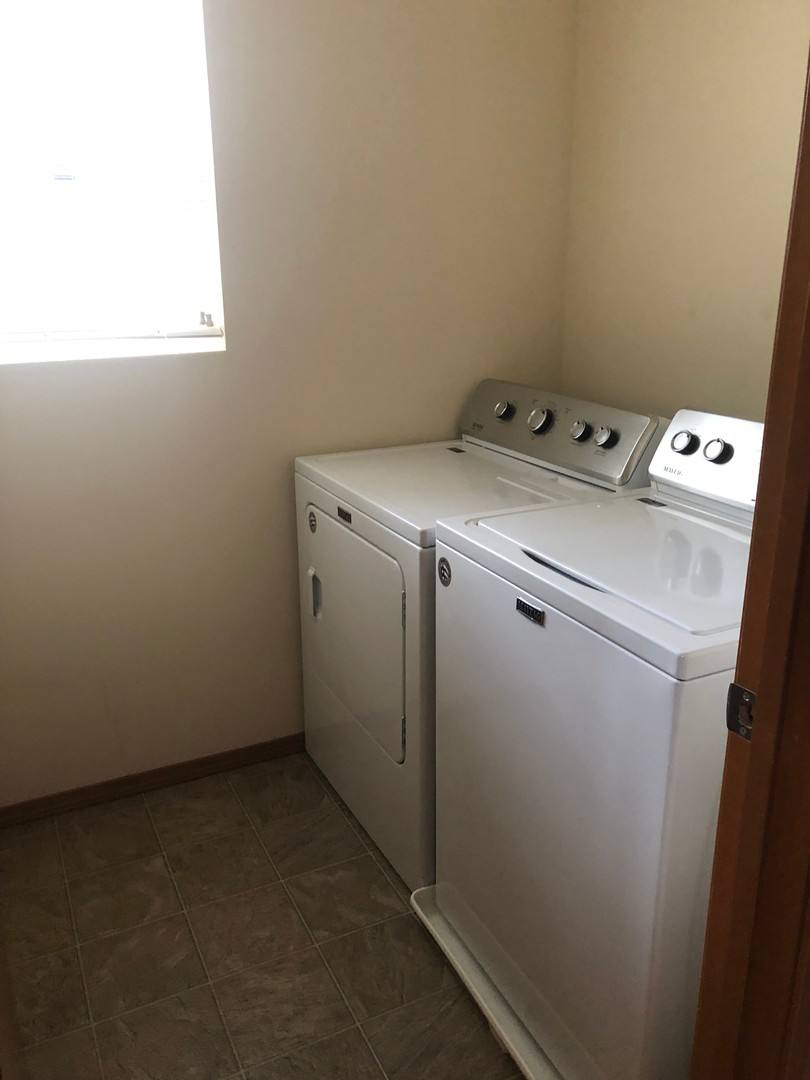 Apartment for rent at 2998 3000 Huntington St, Port Orchard, WA 98366