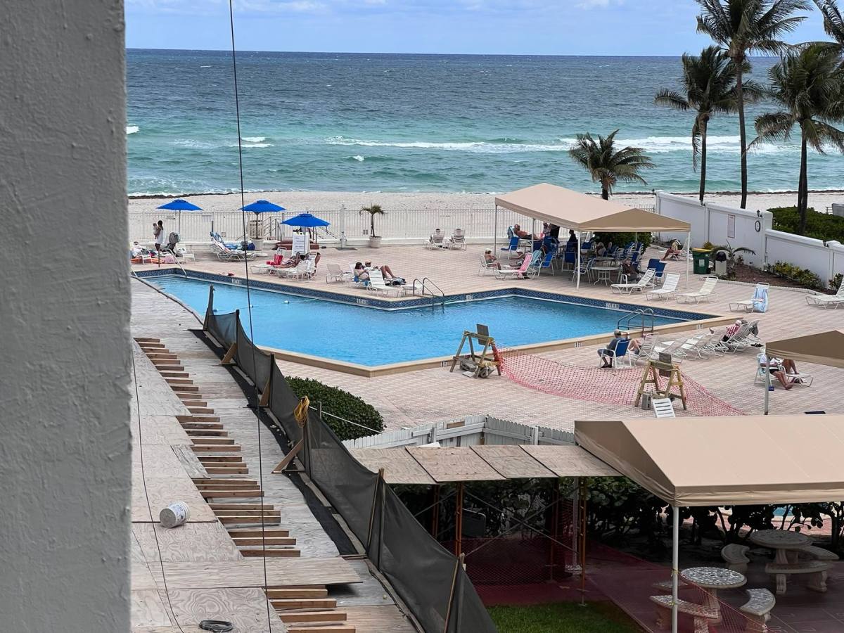 Condo for rent at 3505 S Ocean Dr, Hollywood, FL 33019
