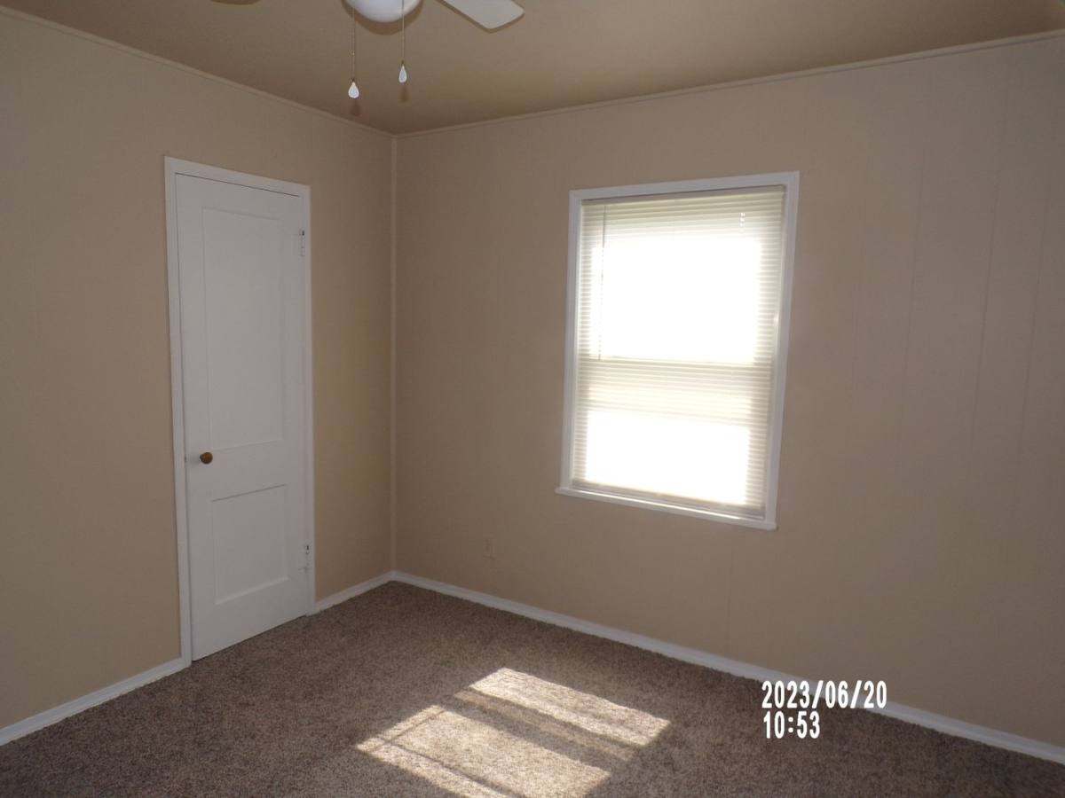 House for rent at 5 NW 29th St, Lawton, OK 73505