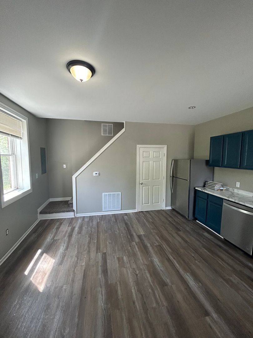 Apartment for rent at 621-623 New York St, Lafayette, IN 47901