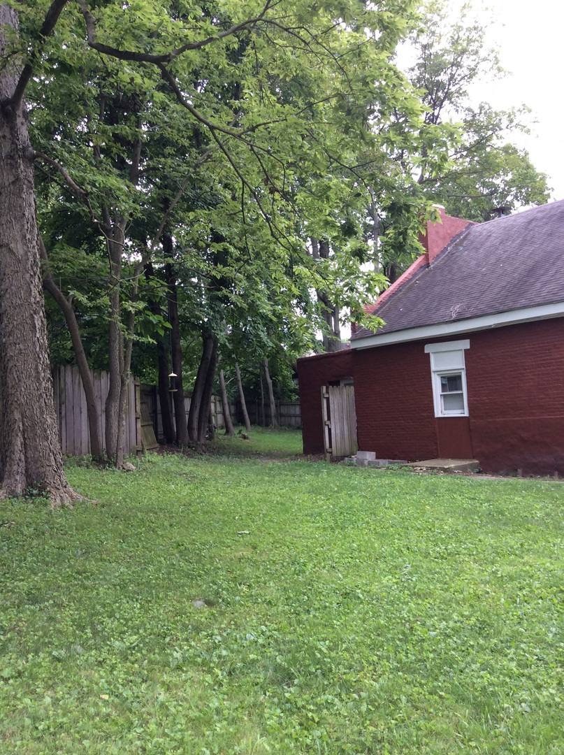 Apartment for rent at 621-623 New York St, Lafayette, IN 47901
