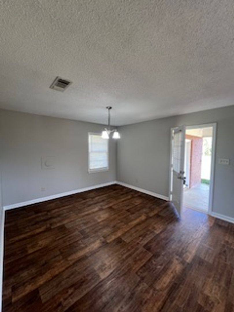 House for rent at 79 Rj Kennedy Rd, Statesboro, GA 30458