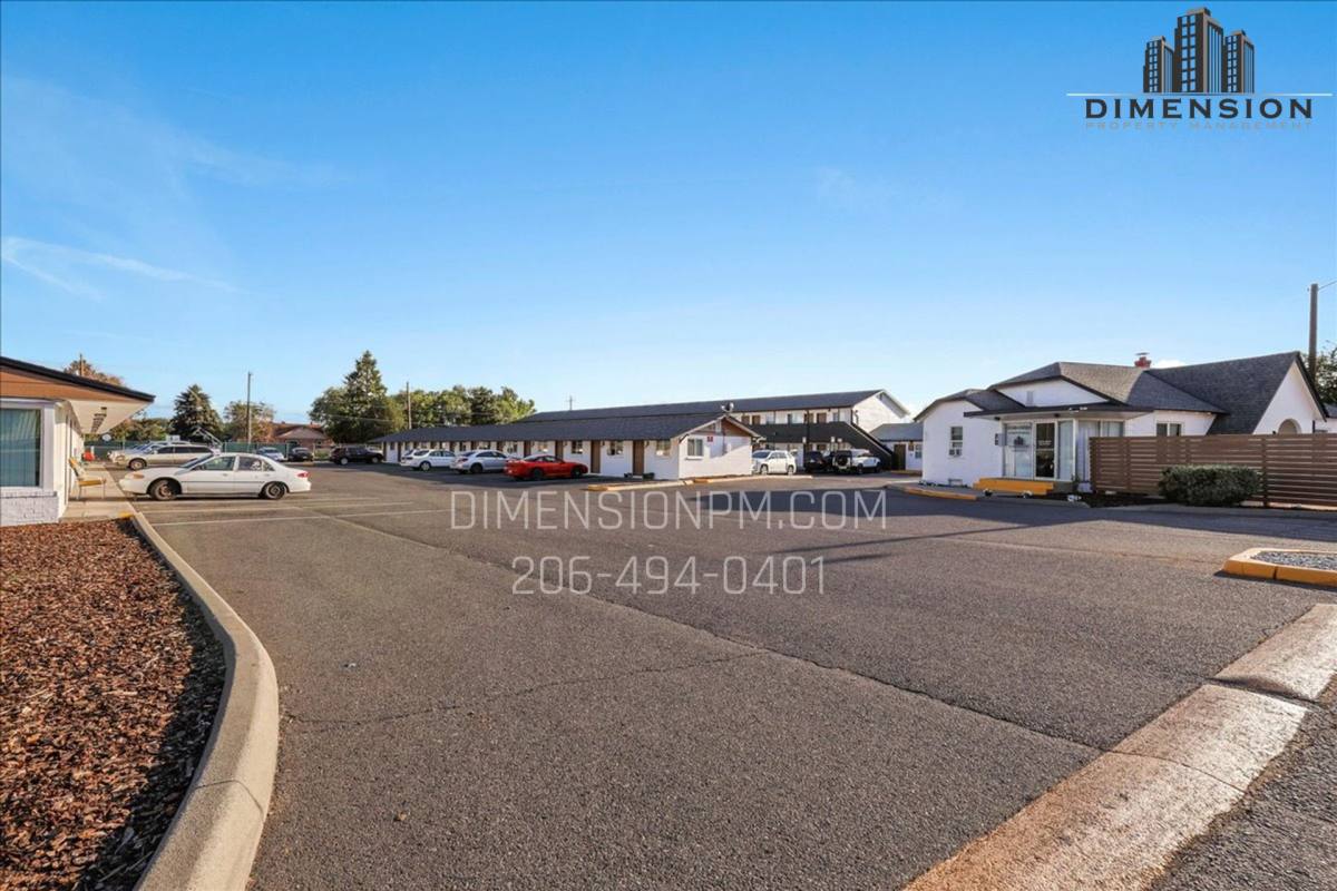 Apartment for rent at 2502 Fruitvale Blvd, Yakima, WA 98902