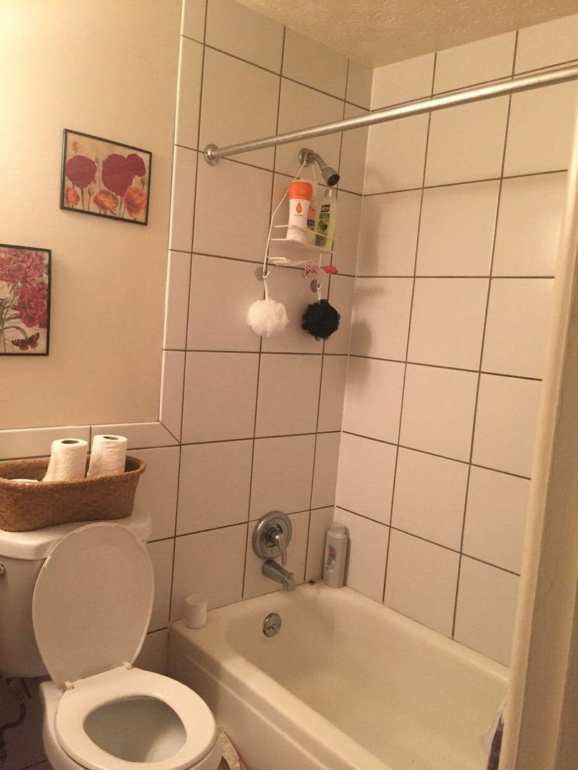 Apartment for rent at 466-474 Pedretti Ave, Cincinnati, OH 45238