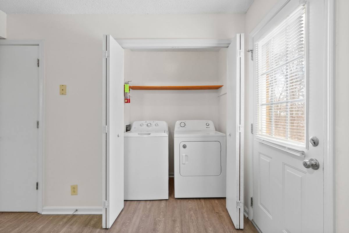 Apartment for rent at 1731 Baltimore Dr, Clarksville, TN 37043