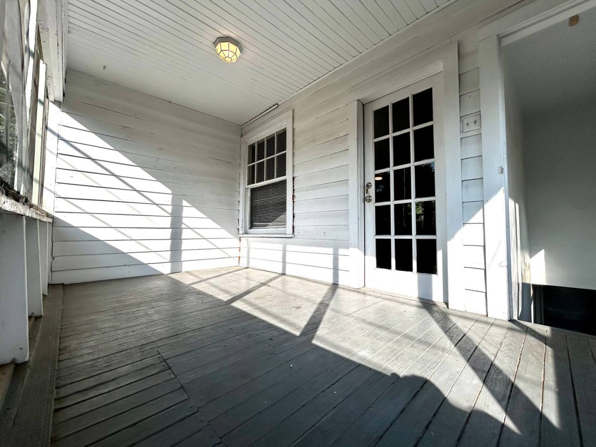 Townhouse for rent at 1305 Lorrain St, Austin, TX 78703