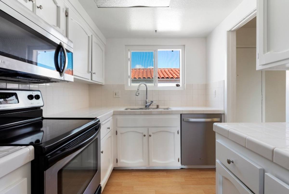 Condo for rent at 902 Caminito Madrigal, Carlsbad, CA 92011