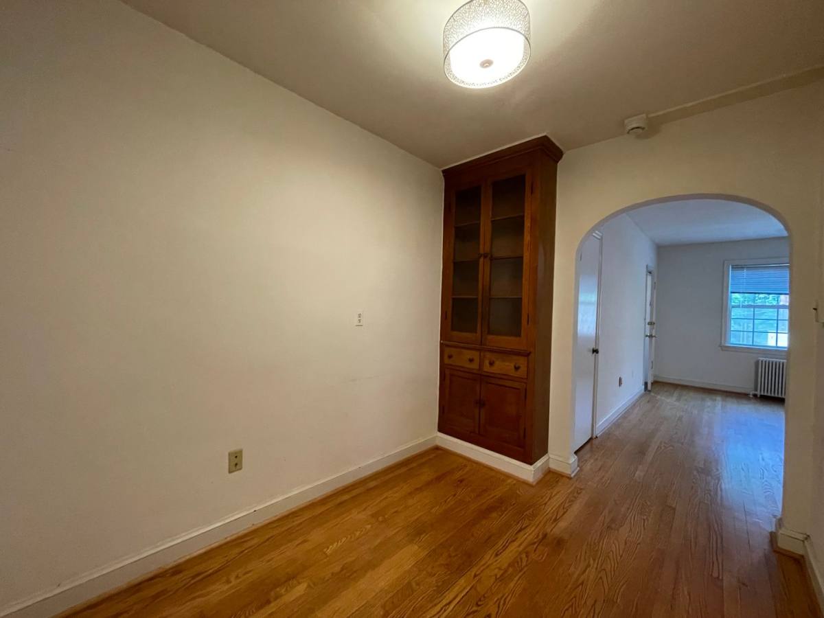 Apartment for rent at 2618 41st St NW, Washington, DC 20007