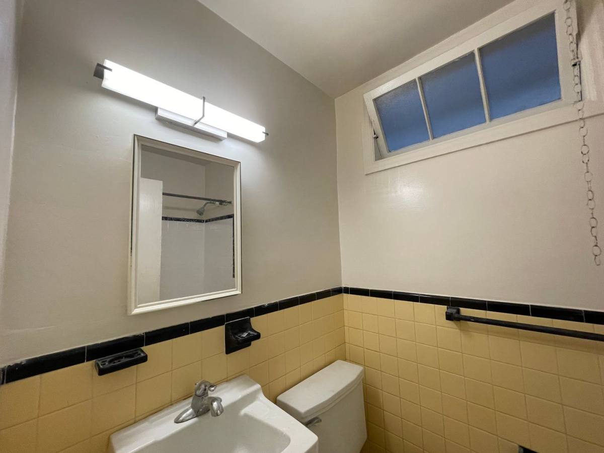 Apartment for rent at 2618 41st St NW, Washington, DC 20007