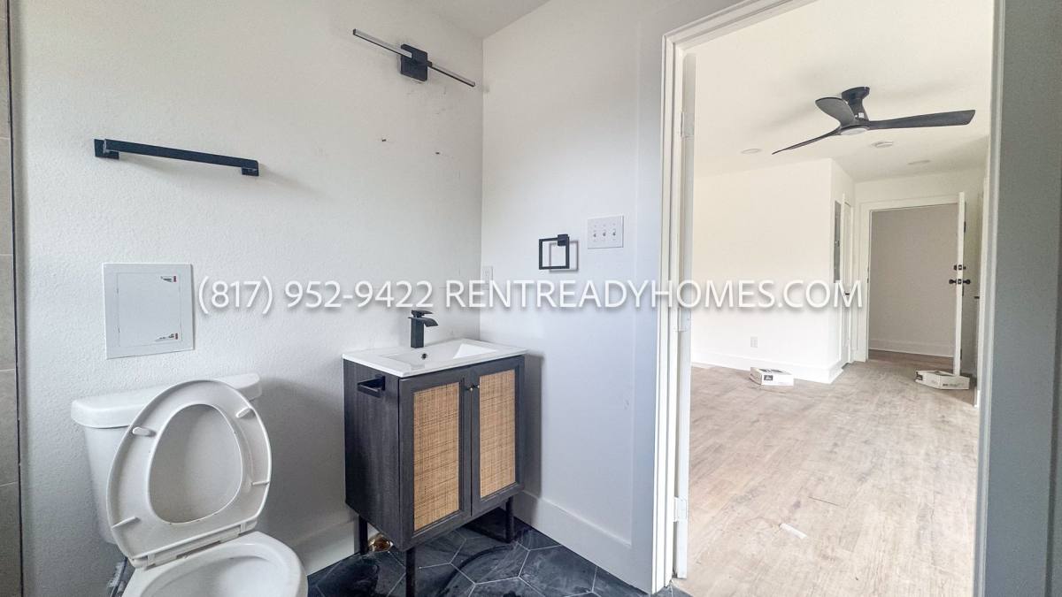 Apartment for rent at 1510 W Jefferson Blvd #108, Dallas, TX 75208