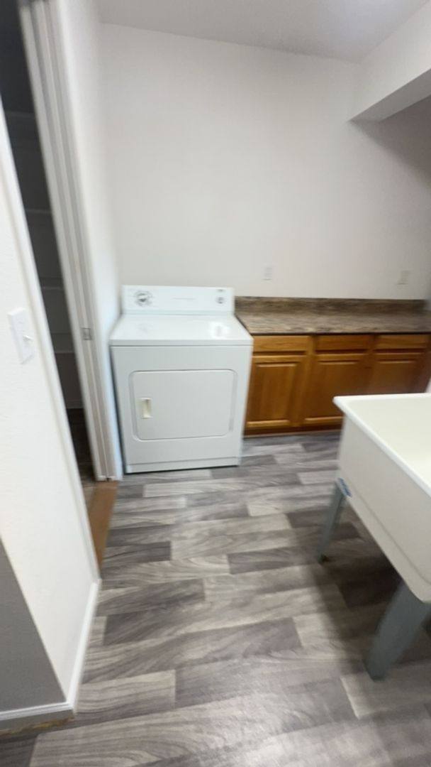 House for rent at 1002 NE 8th St, Grants Pass, OR 97526