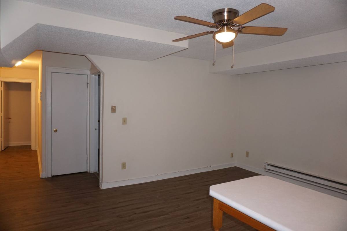 Apartment for rent at 26 Oak Grove St, Minneapolis, MN 55403