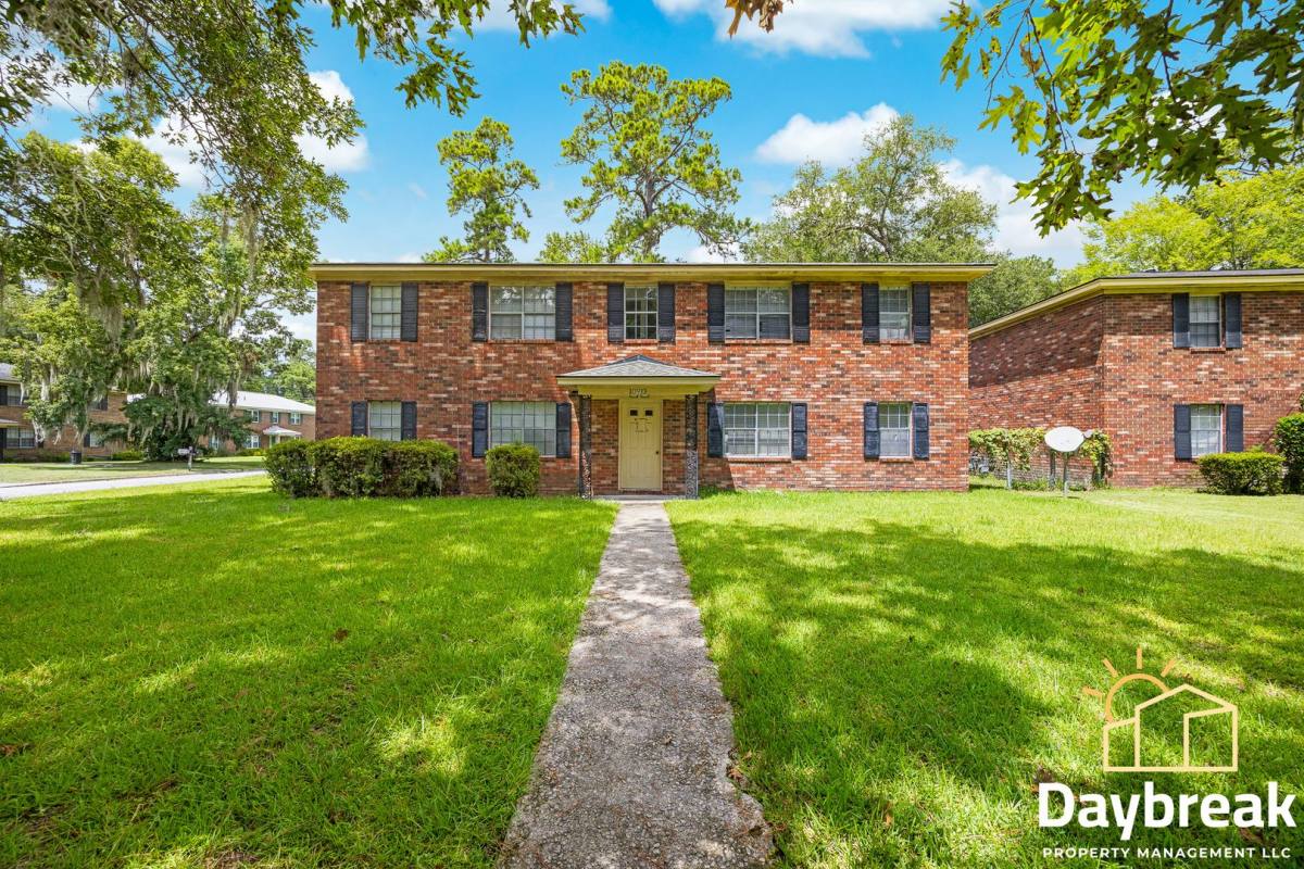Apartment for rent at 10910 Queen Ann, Savannah, GA 31406
