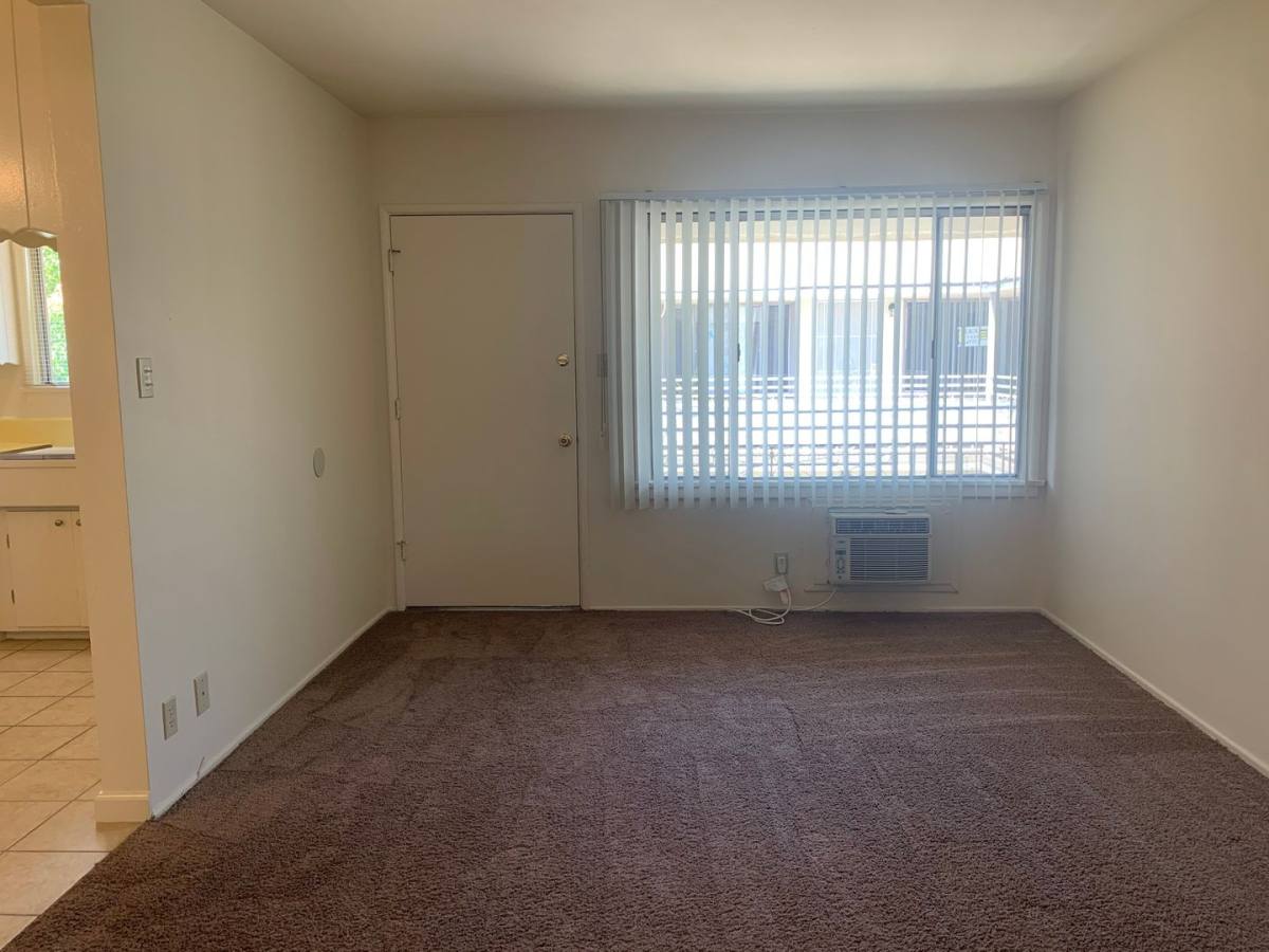 Apartment for rent at 2729 W Victory Blvd, Burbank, CA 91505
