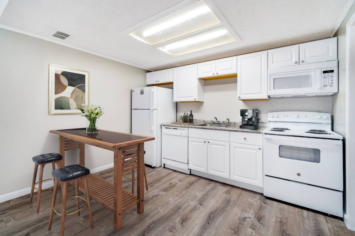 Apartment for rent at 1 Ashgrove Court, Franklin, OH 45005