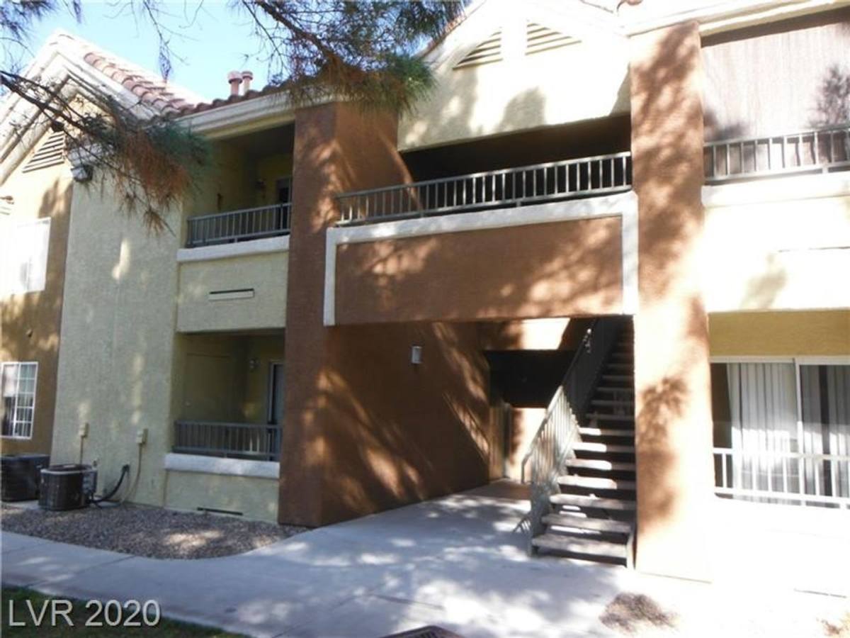 House for rent at 2120 Ramrod Ave #417, Henderson, NV 89014