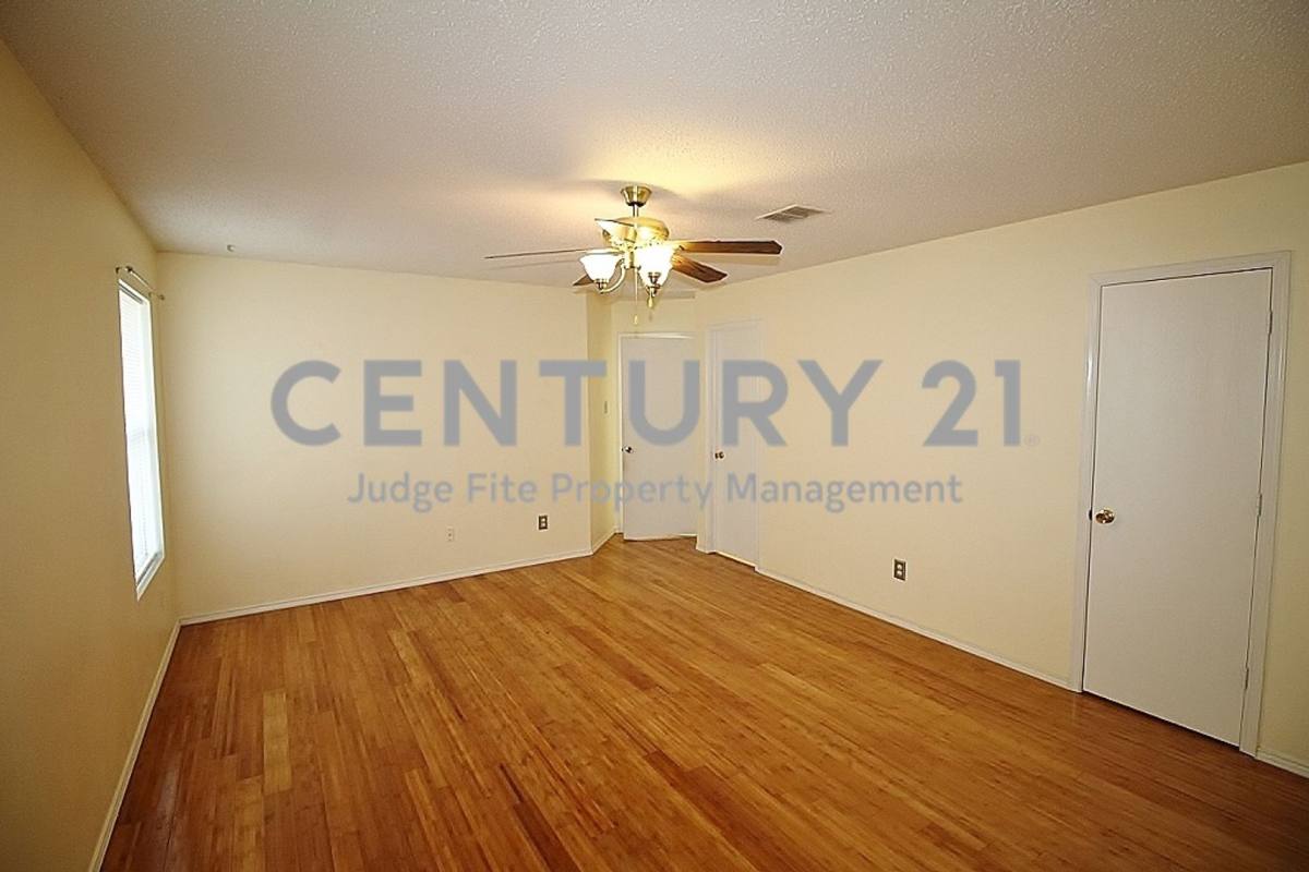 House for rent at 2936 Santa Sabina Dr, Grand Prairie, TX 75052