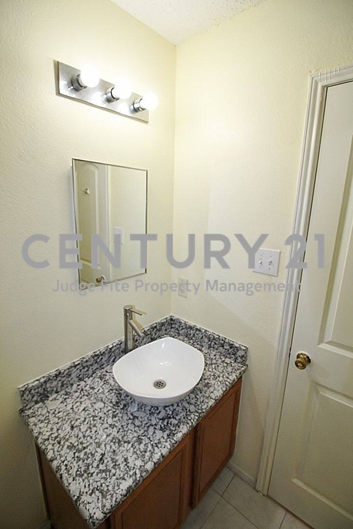 House for rent at 2936 Santa Sabina Dr, Grand Prairie, TX 75052