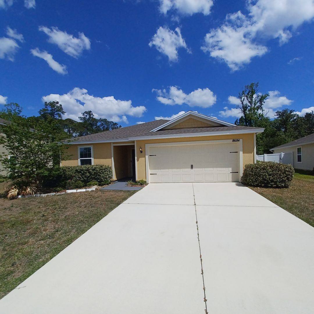 House for rent at 8684 Lake George Circle W, Macclenny, FL 32063