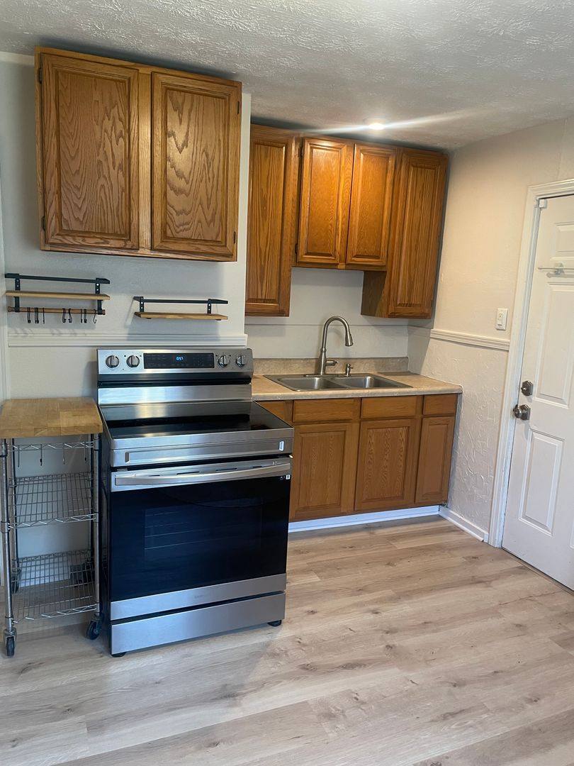 House for rent at 3528 S Haven Rd, Knoxville, TN 37920