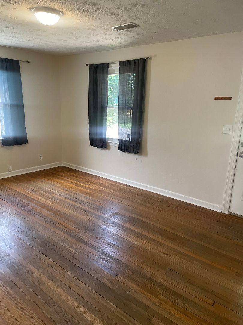 House for rent at 3528 S Haven Rd, Knoxville, TN 37920