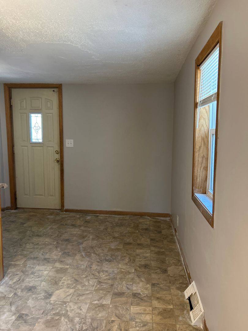 House for rent at 623 Maryland Ave E, Saint Paul, MN 55130