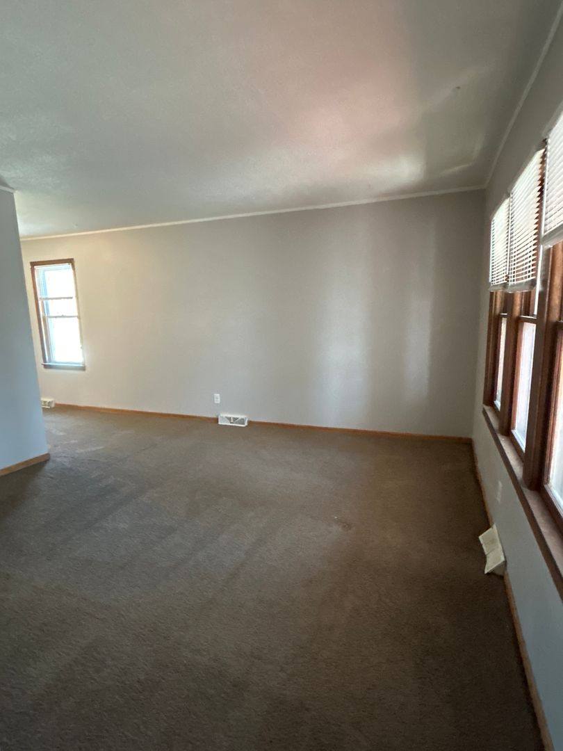 House for rent at 623 Maryland Ave E, Saint Paul, MN 55130