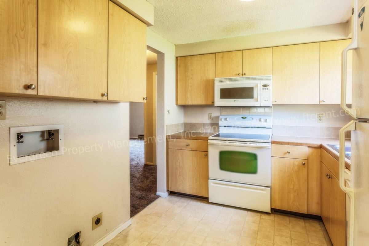 Apartment for rent at 915 917 Camelot Court, Fort Collins, CO 80525