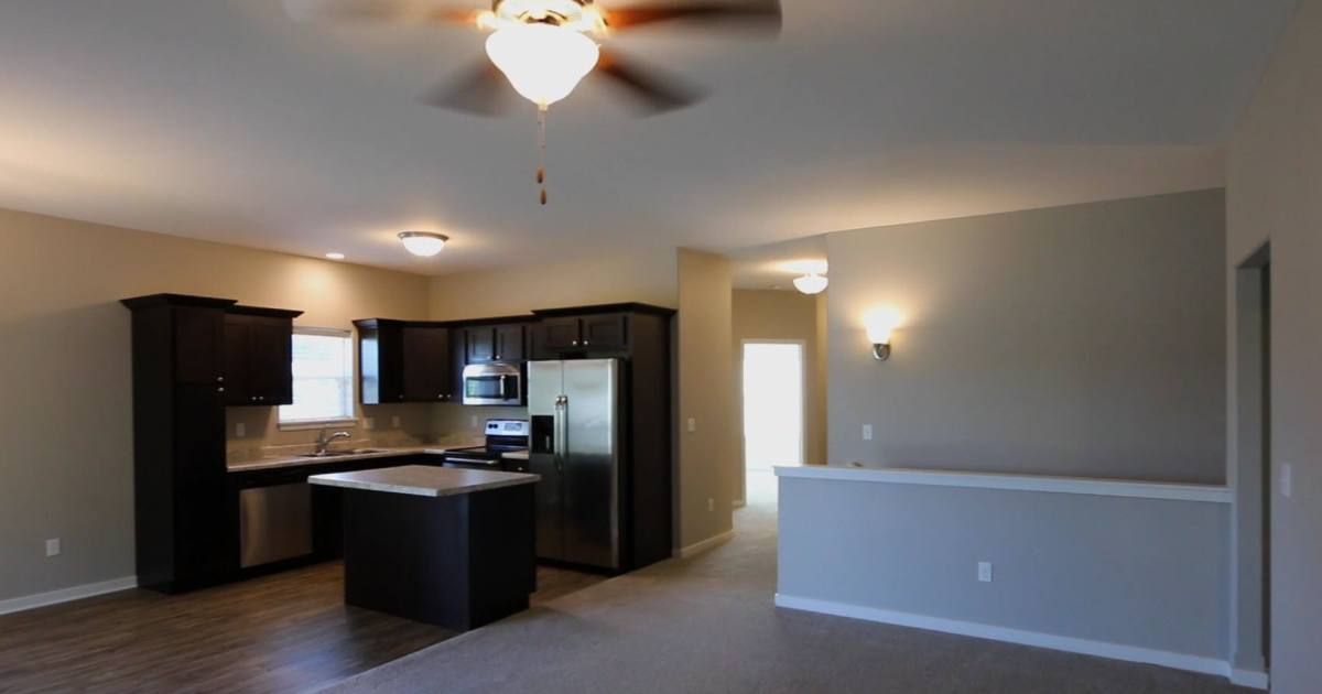 House for rent at 2033 Mackinaw Dr, Iowa City, IA 52245