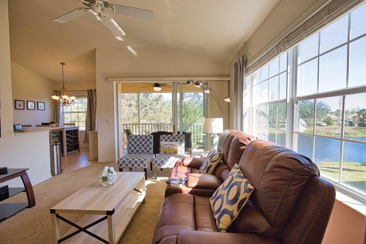 Condo for rent at 904 Casa Del Lago Way, Venice, FL 34292