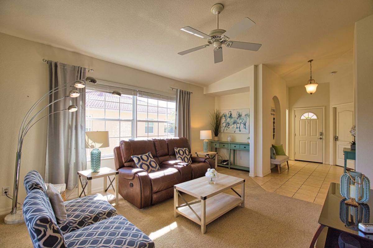 Condo for rent at 904 Casa Del Lago Way, Venice, FL 34292