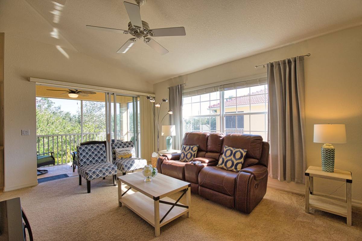 Condo for rent at 904 Casa Del Lago Way, Venice, FL 34292