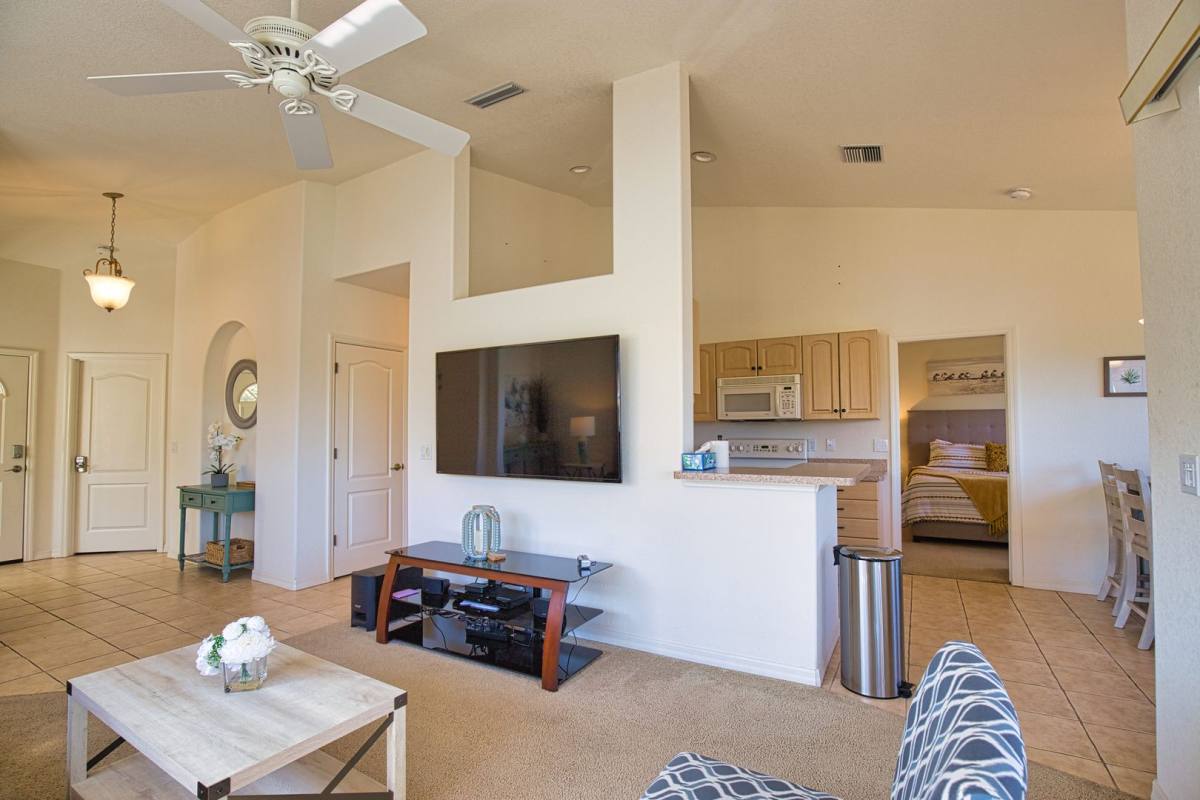 Condo for rent at 904 Casa Del Lago Way, Venice, FL 34292