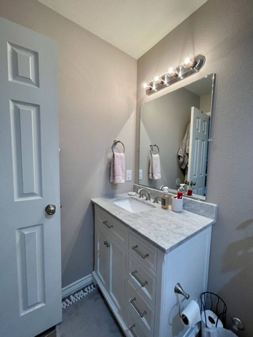 Apartment for rent at 3514 Highway 69 N, Nederland, TX 77627