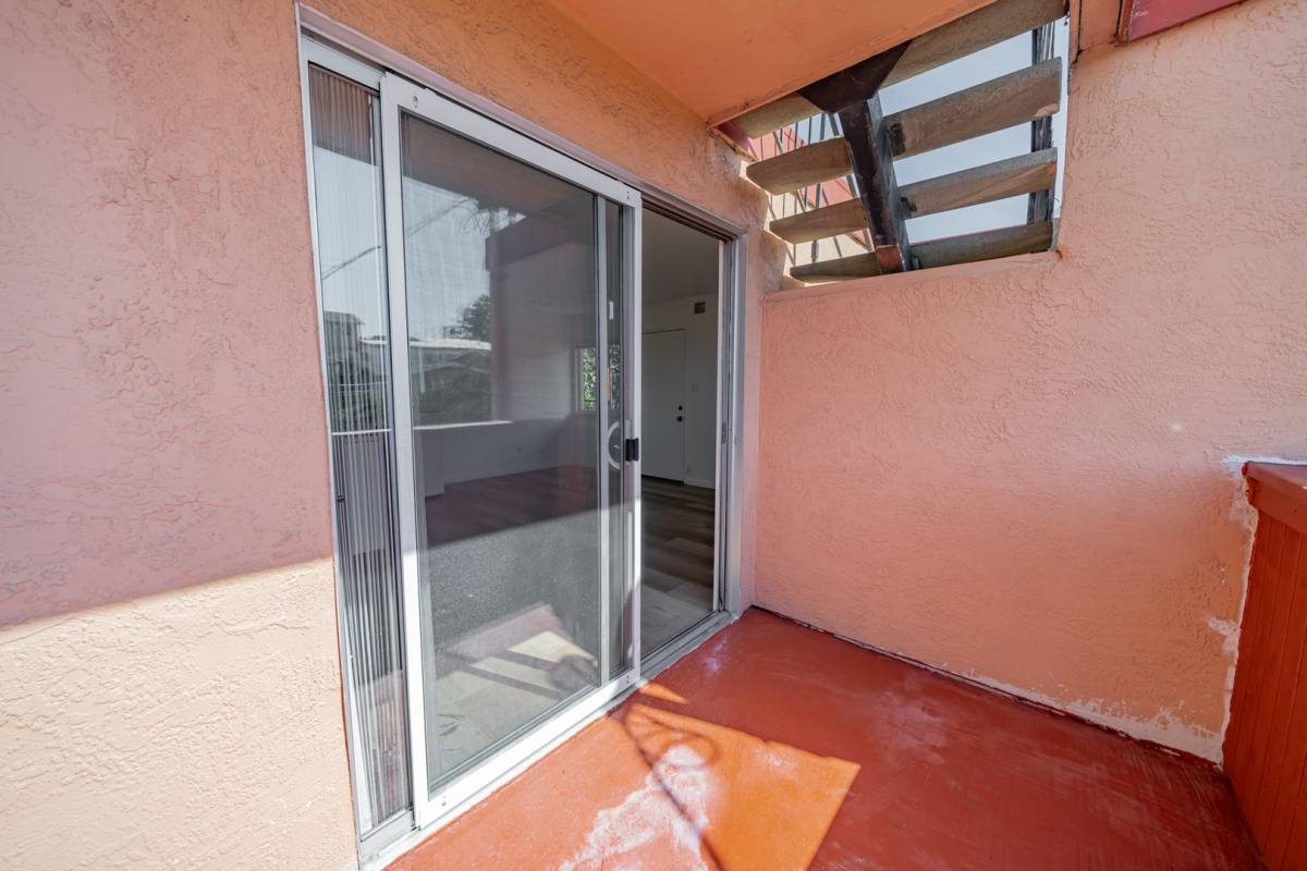 Apartment for rent at 1927 5th Ave, Oakland, CA 94606