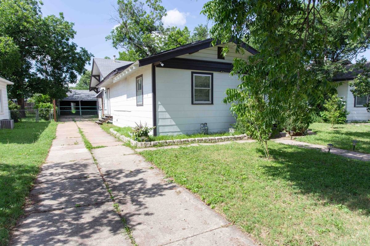 House for rent at 1710 Pearl Ave, Wichita Falls, TX 76301