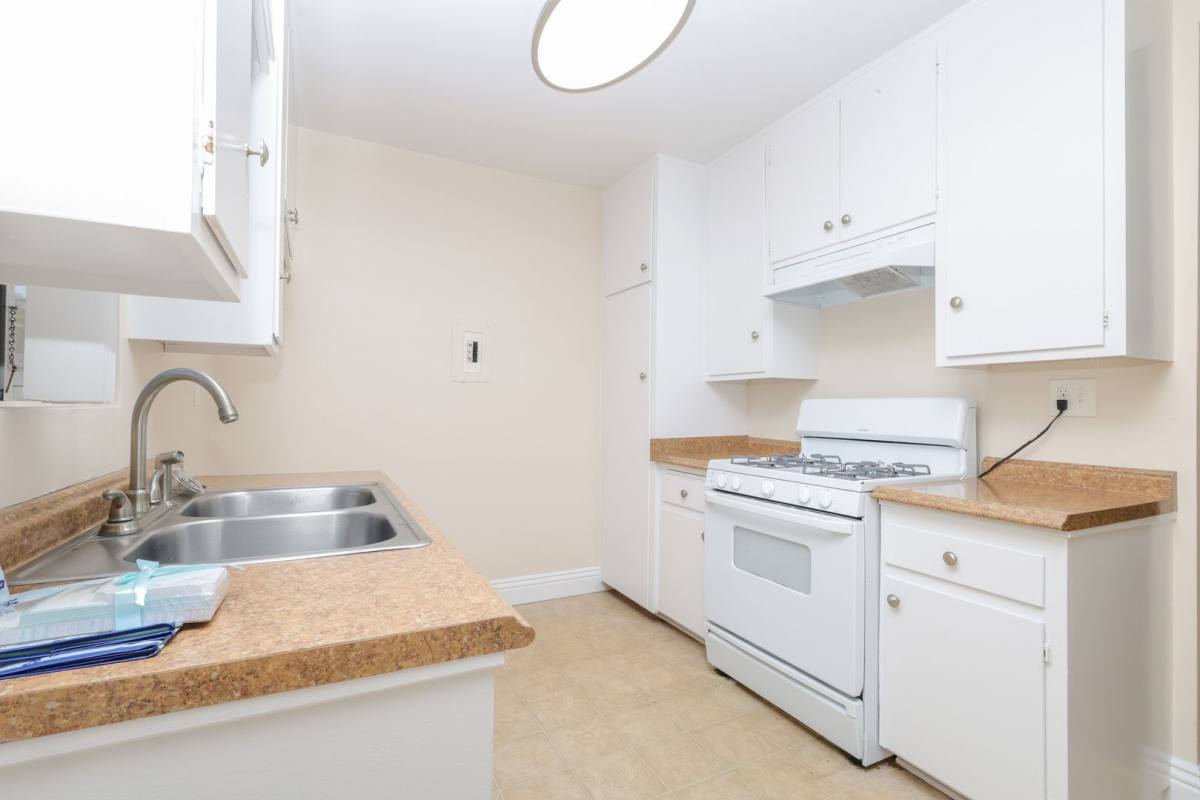 Apartment for rent at 630 & 638 Silverwood, Upland, CA 91786