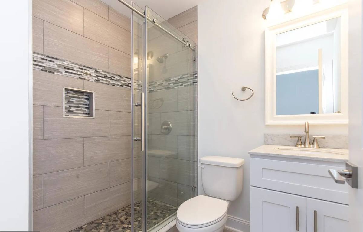 Apartment for rent at 4215 Manayunk Ave, Philadelphia, PA 19128